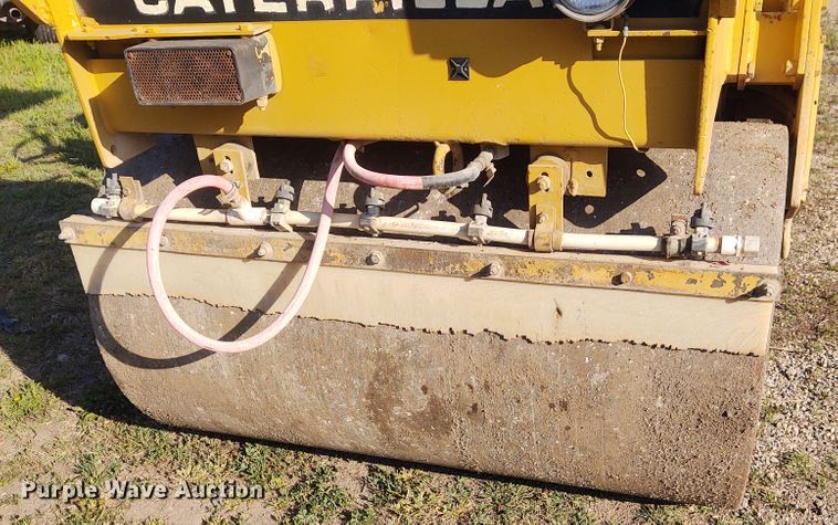 image for item DM0996 1990 Caterpillar CB224B  double drum roller