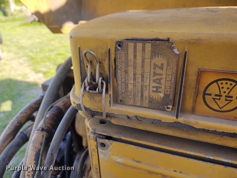 image for item DM0996 1990 Caterpillar CB224B  double drum roller