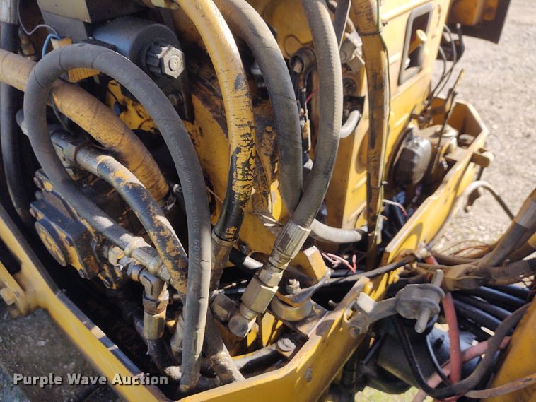 image for item DM0996 1990 Caterpillar CB224B  double drum roller