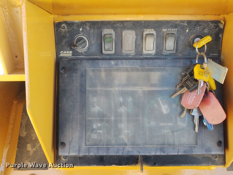 image for item DM0998 2006 Case 550H LT  dozer