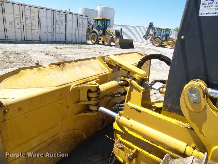 image for item DM3014 2015 John Deere 700J  dozer