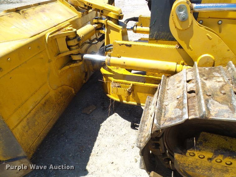 image for item DM3014 2015 John Deere 700J  dozer