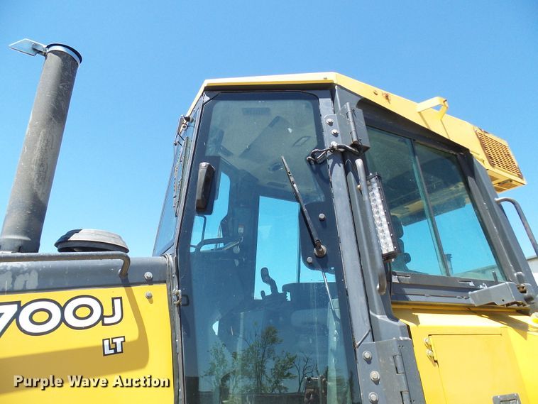 image for item DM3014 2015 John Deere 700J  dozer