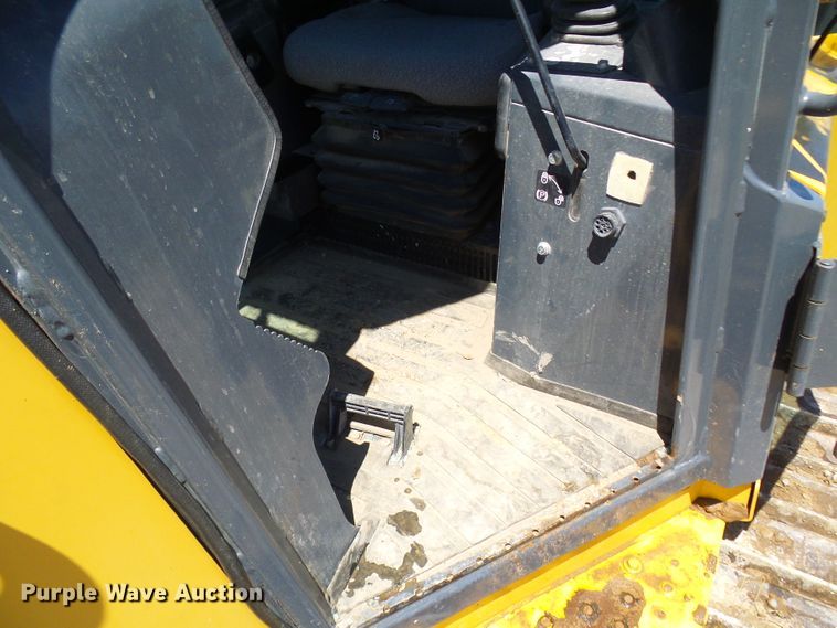 image for item DM3014 2015 John Deere 700J  dozer