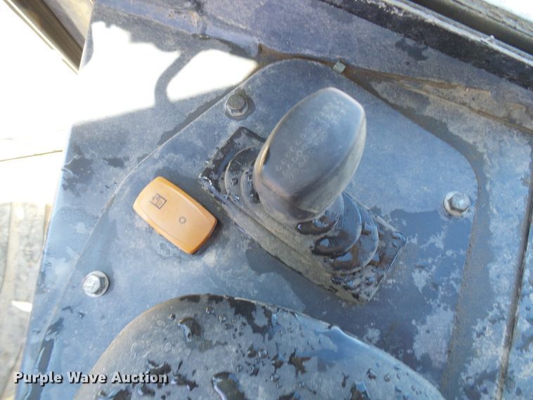 image for item DM3014 2015 John Deere 700J  dozer