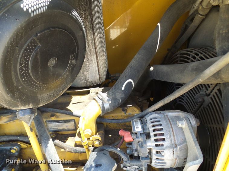 image for item DM3014 2015 John Deere 700J  dozer