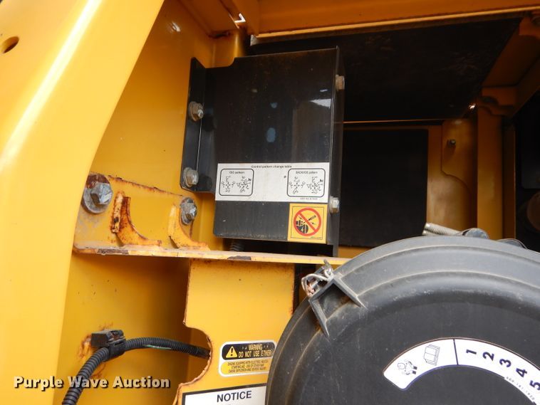 image for item DM4281 2013 Komatsu PC290LC-10  excavator