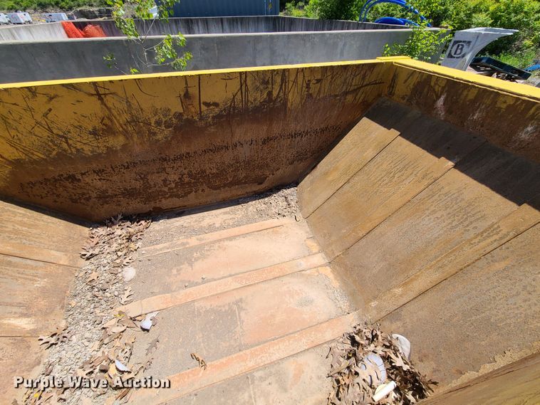 image for item DN5525 Rock box