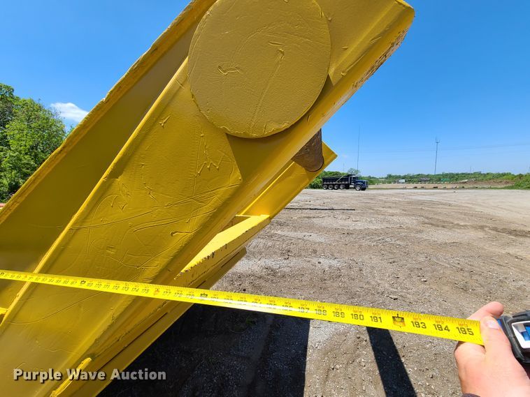 image for item DN5525 Rock box