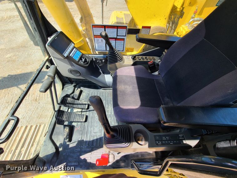 image for item DN5526 2014 Komatsu PC360LC-10  excavator