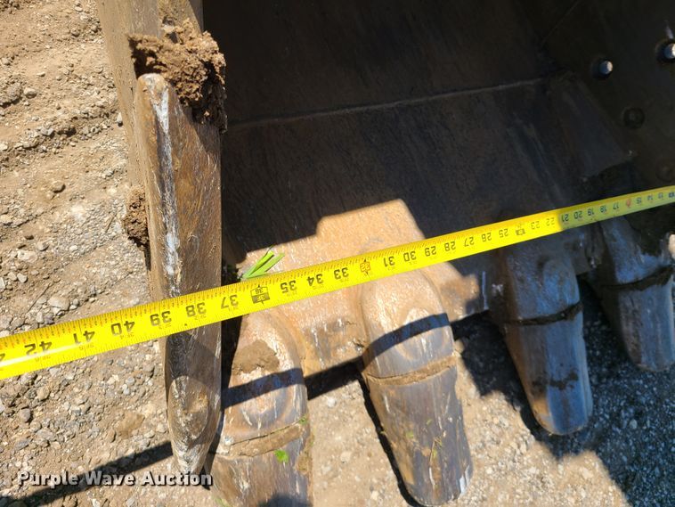 image for item DN5526 2014 Komatsu PC360LC-10  excavator