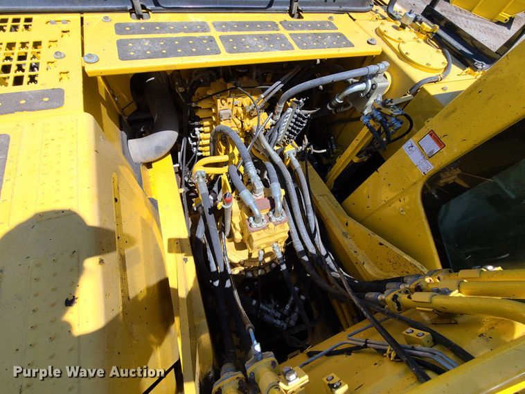 image for item DN5526 2014 Komatsu PC360LC-10  excavator