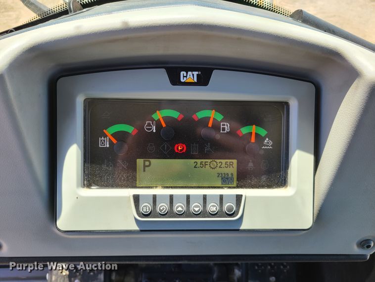 image for item DN5527 2018 Caterpillar 963K  track loader