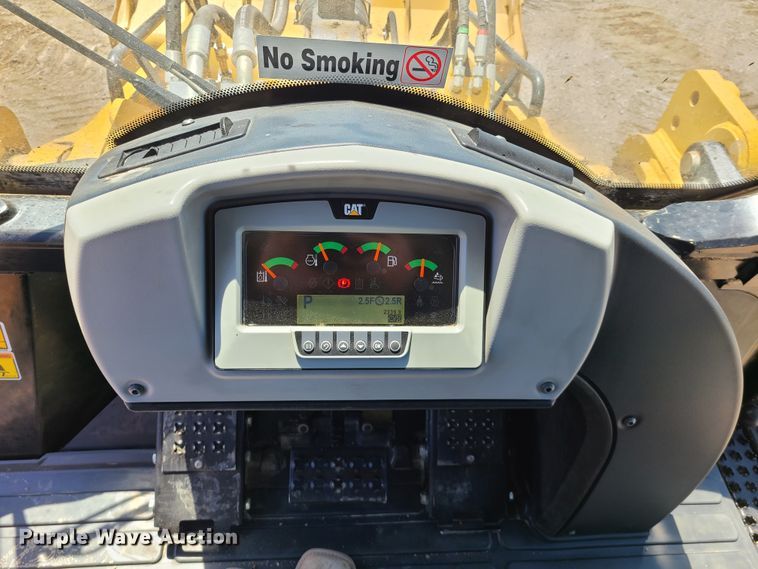 image for item DN5527 2018 Caterpillar 963K  track loader