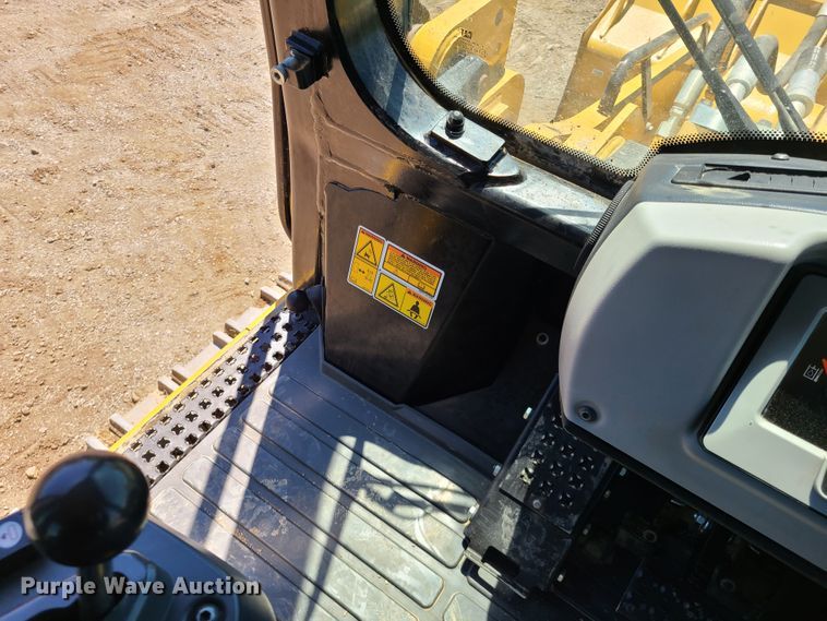 image for item DN5527 2018 Caterpillar 963K  track loader