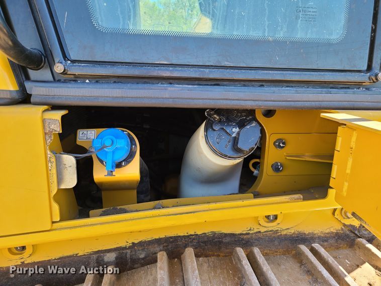 image for item DN5527 2018 Caterpillar 963K  track loader