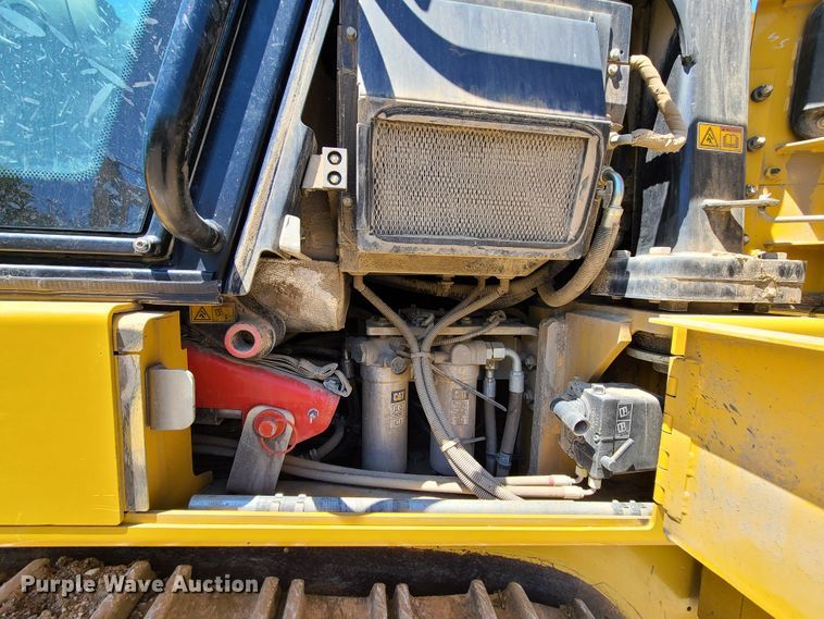 image for item DN5527 2018 Caterpillar 963K  track loader