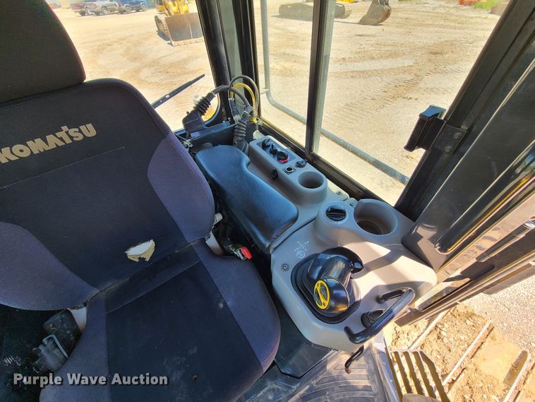 image for item DN5528 2013 Komatsu D61PX-23  dozer