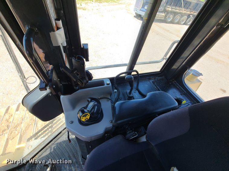 image for item DN5528 2013 Komatsu D61PX-23  dozer