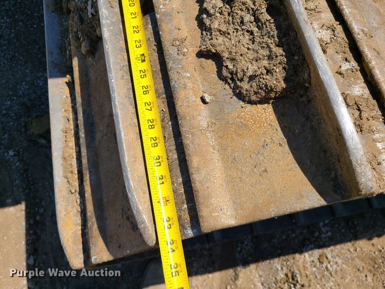 image for item DN5528 2013 Komatsu D61PX-23  dozer