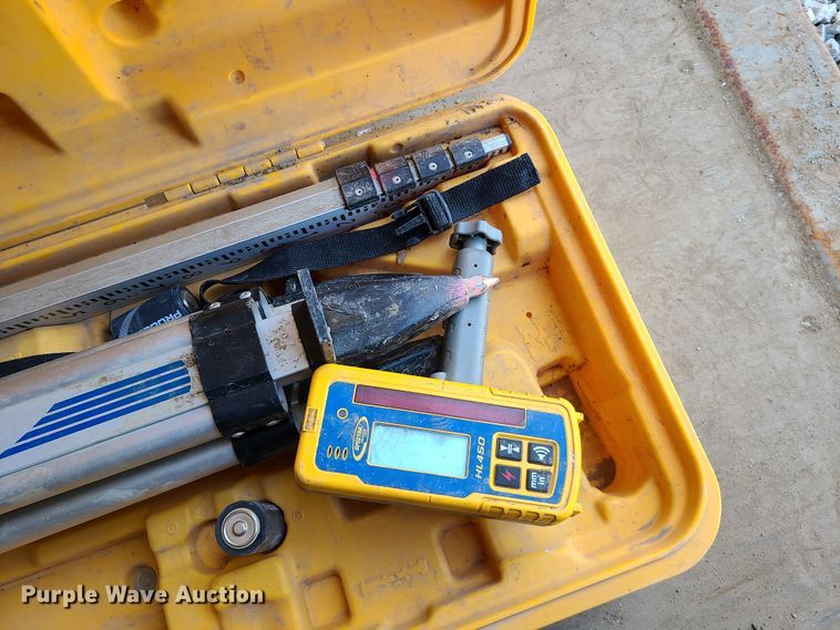 image for item DN5528 2013 Komatsu D61PX-23  dozer