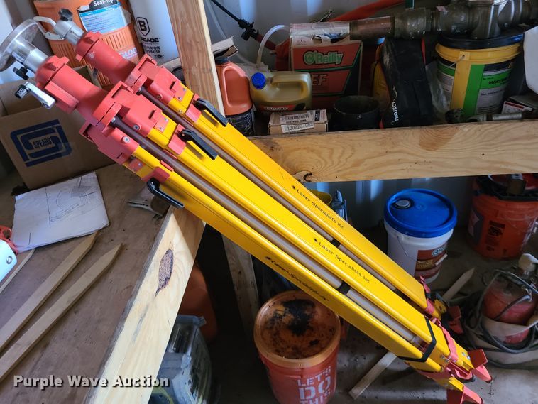 image for item DN5528 2013 Komatsu D61PX-23  dozer