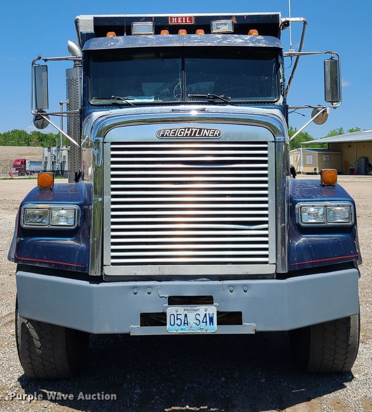 image for item DN5529 1994 Freightliner FLD120  dump truck