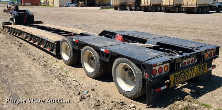 image for item DN5530 2016 XL Specialized XL110HDG  lowboy equipment trailer