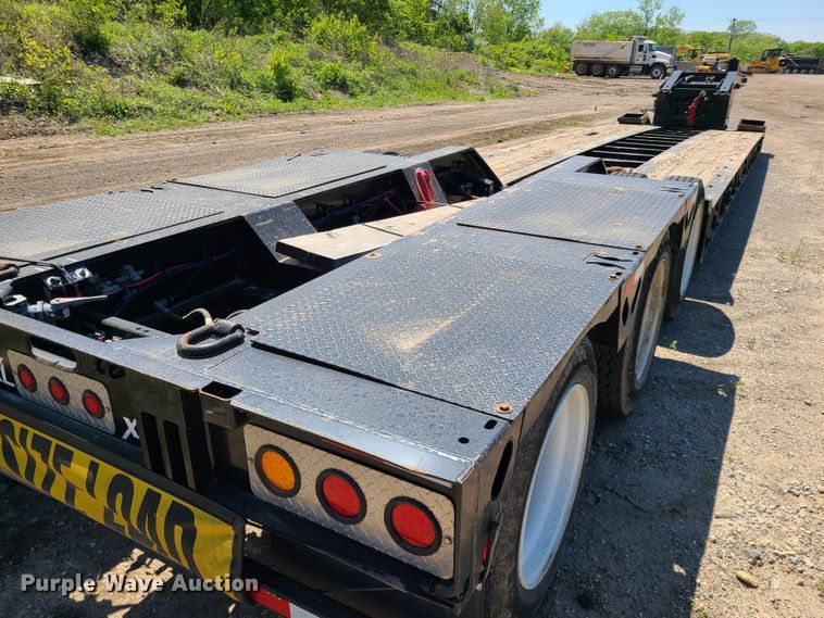 image for item DN5530 2016 XL Specialized XL110HDG  lowboy equipment trailer