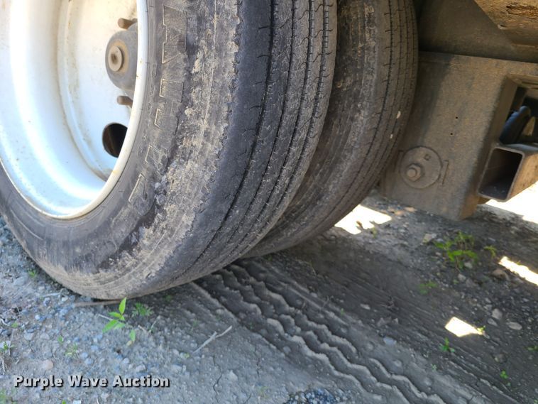 image for item DN5530 2016 XL Specialized XL110HDG  lowboy equipment trailer