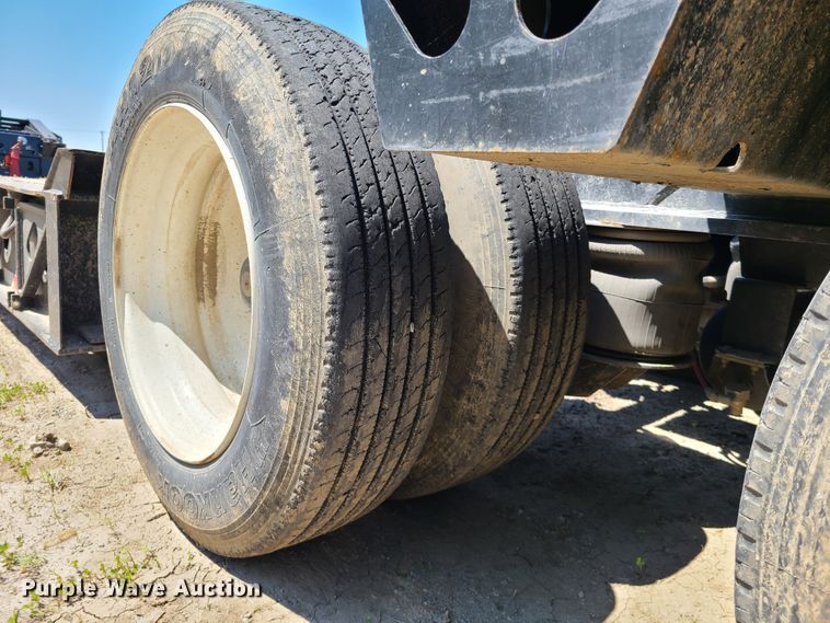 image for item DN5530 2016 XL Specialized XL110HDG  lowboy equipment trailer