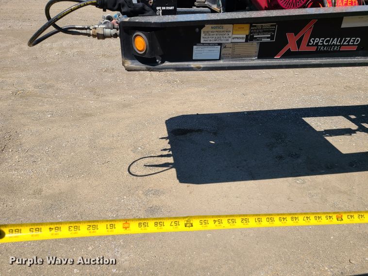 image for item DN5530 2016 XL Specialized XL110HDG  lowboy equipment trailer