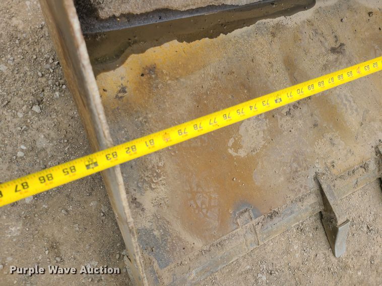 image for item DN5548 John Deere 331G  tracked skid steer loader