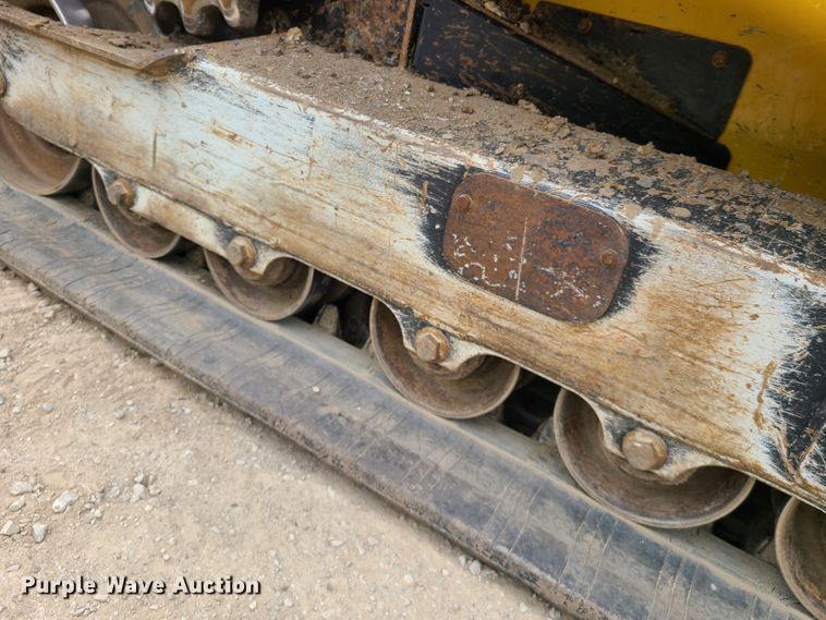 image for item DN5548 John Deere 331G  tracked skid steer loader