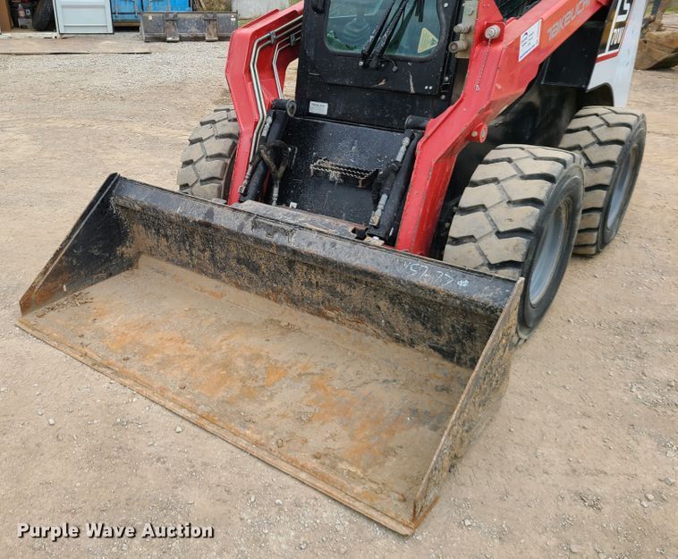image for item DN5549 Takeuchi TS70V  skid steer loader