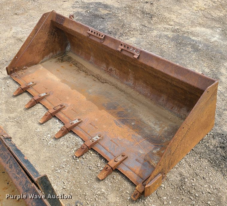 image for item DN5552 80"W skidsteer bucket