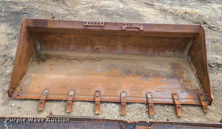 image for item DN5552 80"W skidsteer bucket