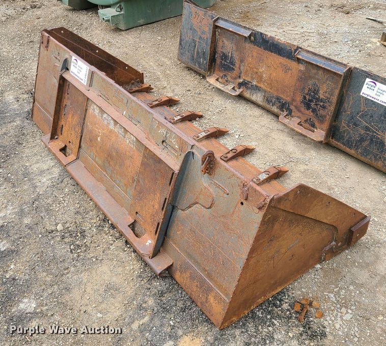 image for item DN5552 80"W skidsteer bucket