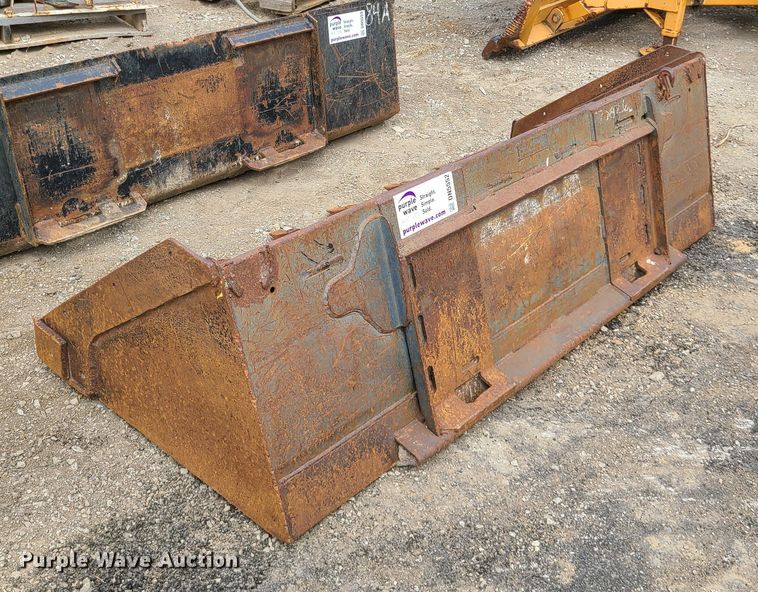 image for item DN5552 80"W skidsteer bucket