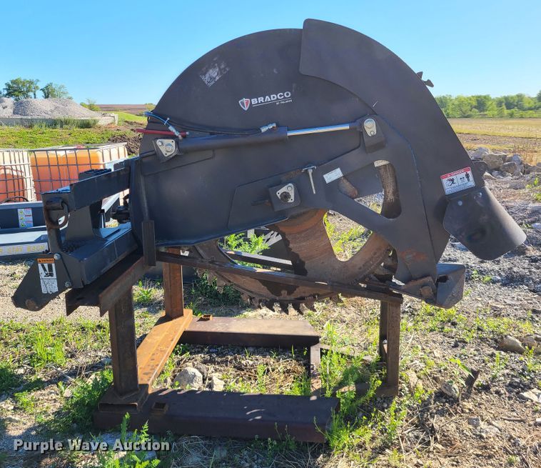 image for item DN5622 2014 Bradco X skid steer rock saw