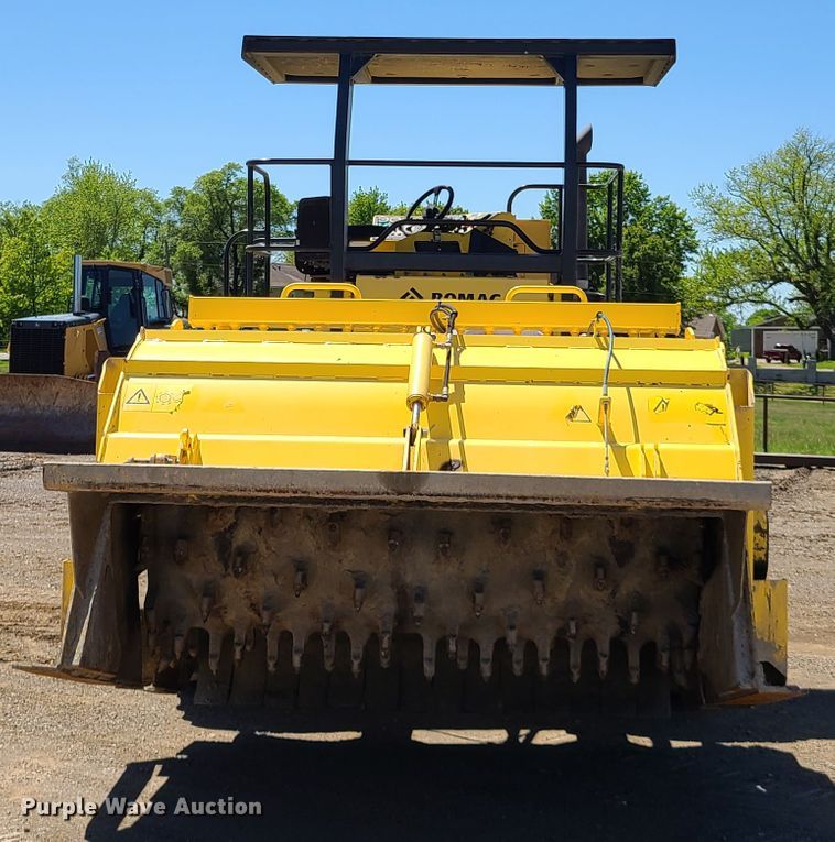 image for item DN5638 2017 Bomag MPH364R-2  recycler