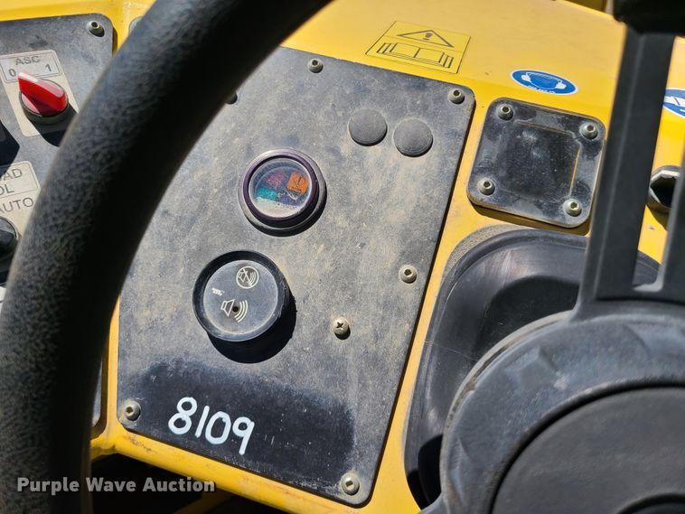 image for item DN5638 2017 Bomag MPH364R-2  recycler