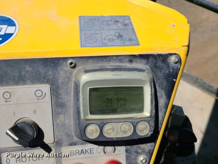 image for item DN5638 2017 Bomag MPH364R-2  recycler