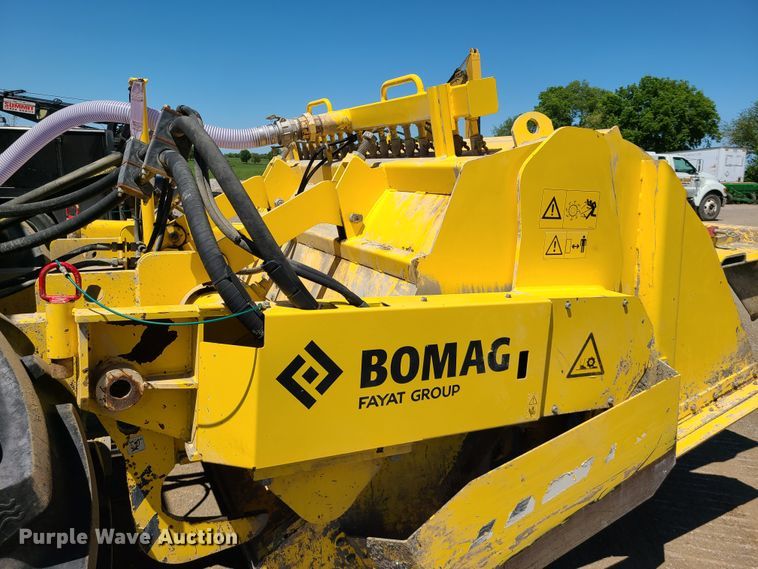 image for item DN5638 2017 Bomag MPH364R-2  recycler