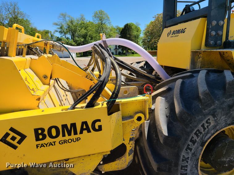 image for item DN5638 2017 Bomag MPH364R-2  recycler