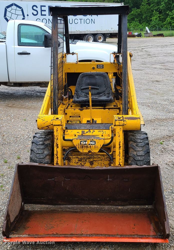 image for item DN5669 Mustang 320  skid steer loader