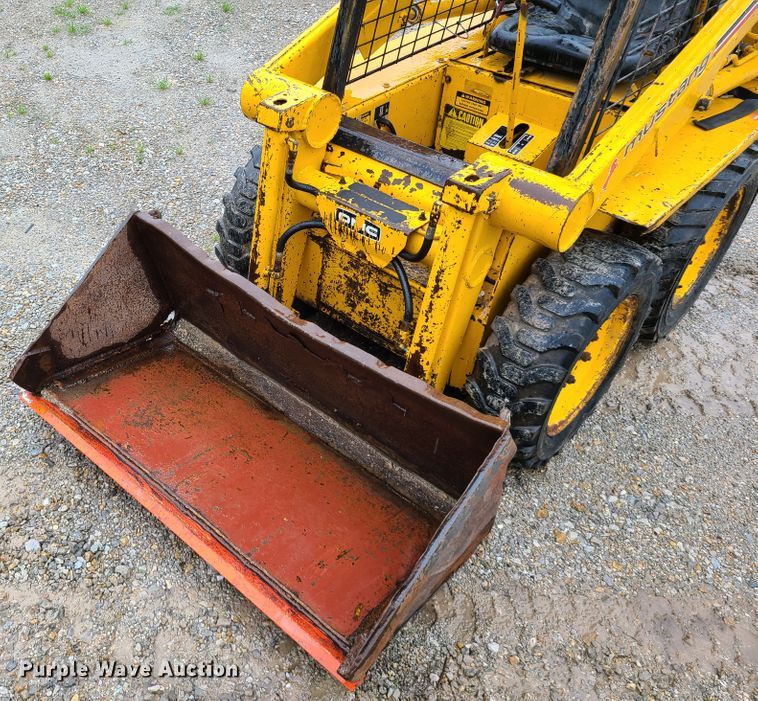 image for item DN5669 Mustang 320  skid steer loader
