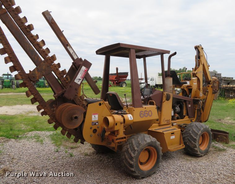 image for item DN5859 1995 Case 660  trencher