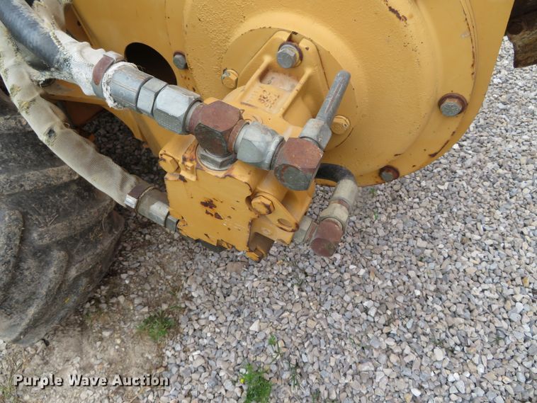 image for item DN5859 1995 Case 660  trencher