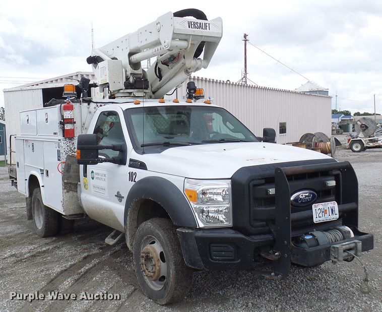image for item DN6763 2011 Ford F550  bucket truck